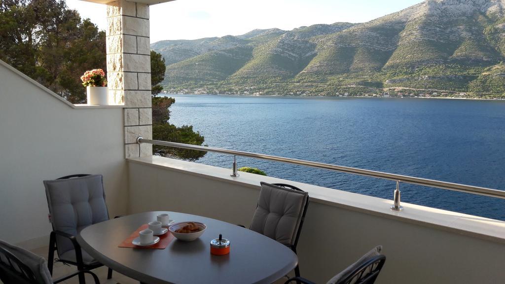 Apartments Mirna Korčula Eksteriør billede