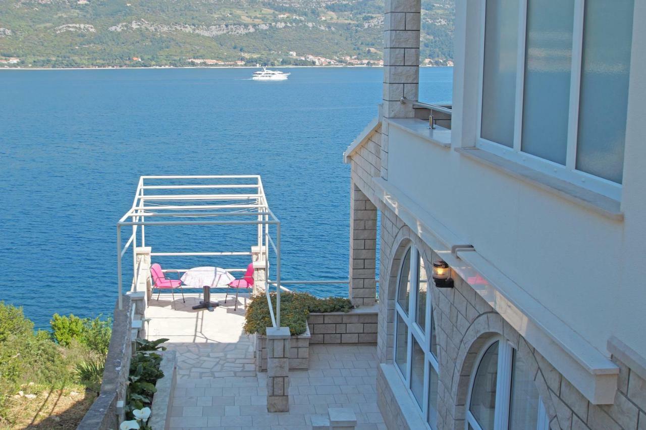 Apartments Mirna Korčula Eksteriør billede