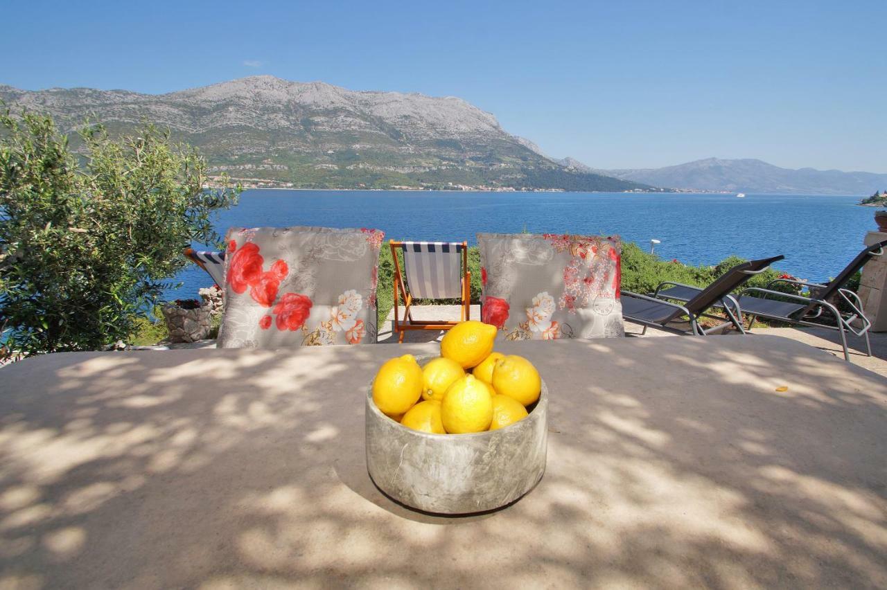 Apartments Mirna Korčula Eksteriør billede