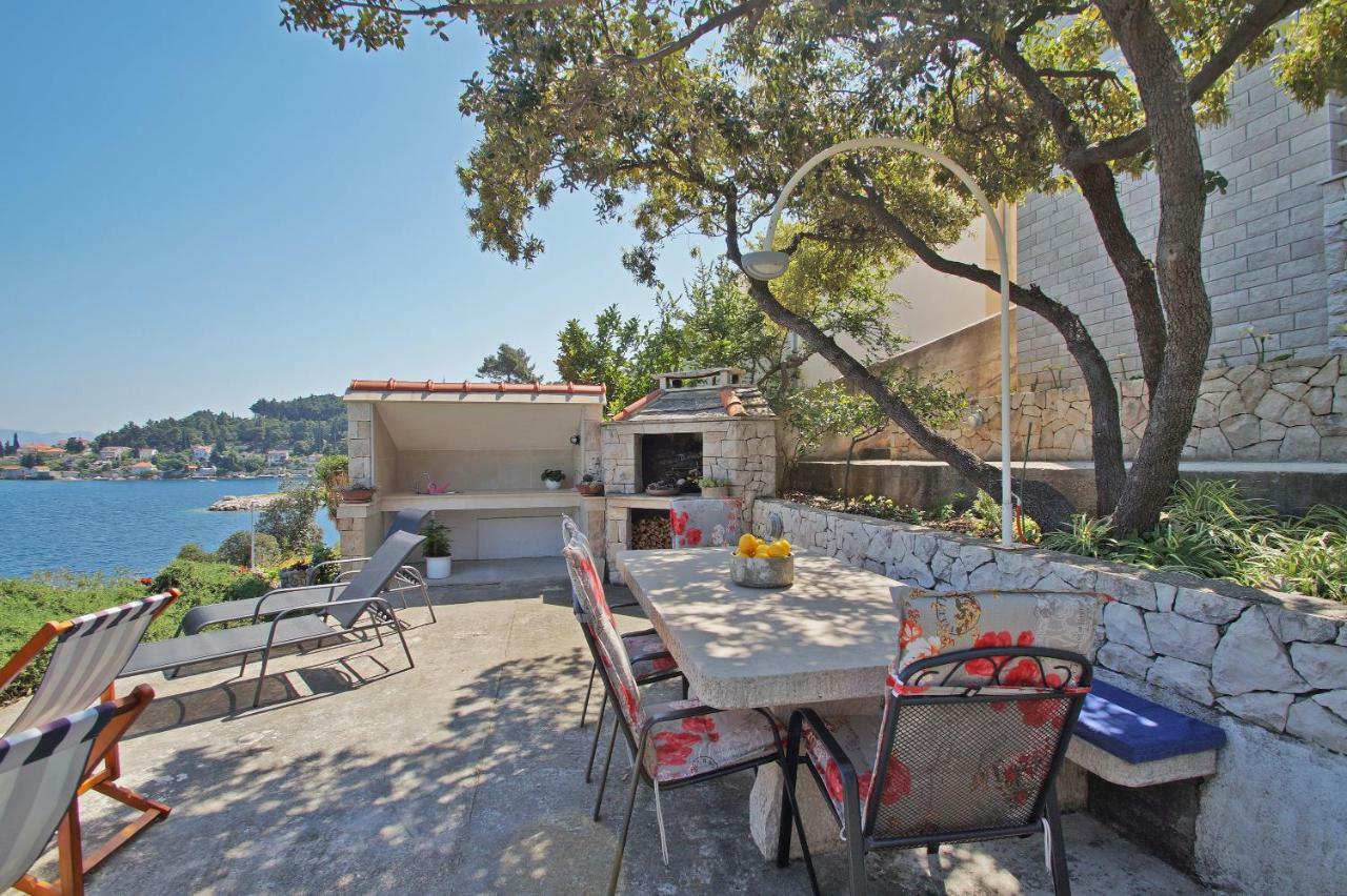 Apartments Mirna Korčula Eksteriør billede