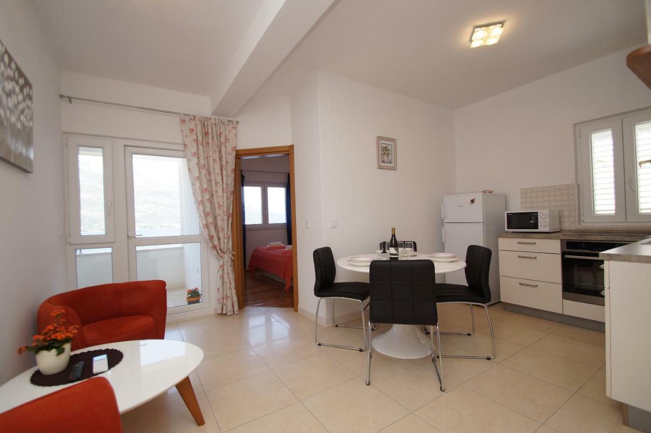 Apartments Mirna Korčula Eksteriør billede