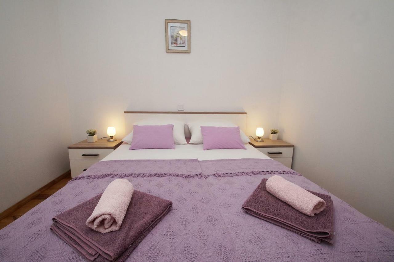 Apartments Mirna Korčula Eksteriør billede