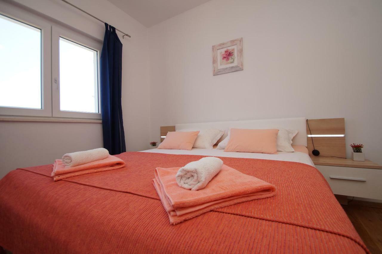 Apartments Mirna Korčula Eksteriør billede